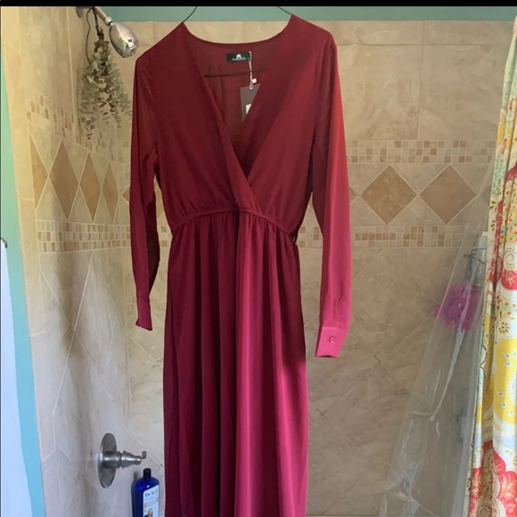 dress - Picture 2 of 3